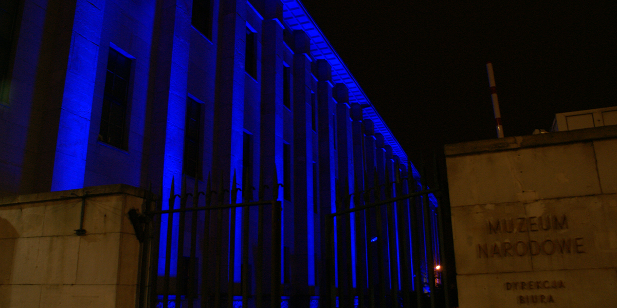 Illumination of the National Museum in Warsaw - mnaktualnoci4.png