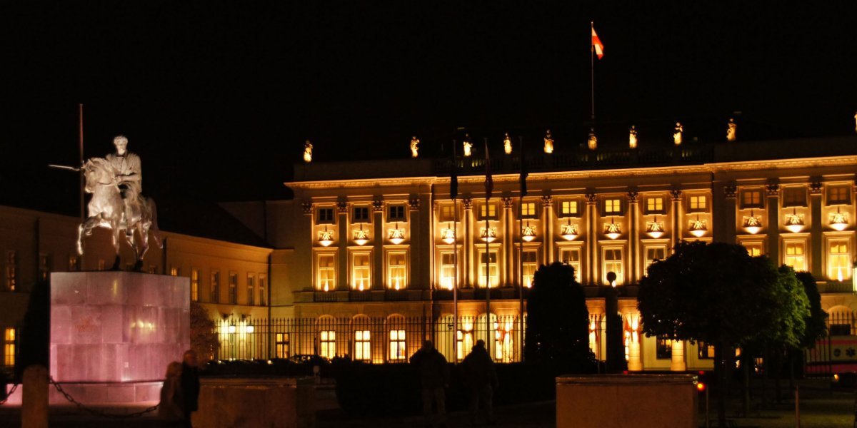 Iluminacja Pałacu Prezydenckiego - pp.jpg