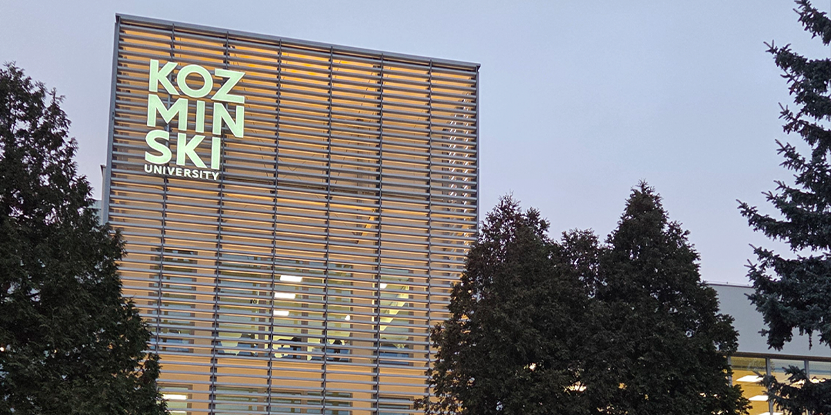 Illumination of Kozminski University - akademia_leona_kozminskiego_prolight.png